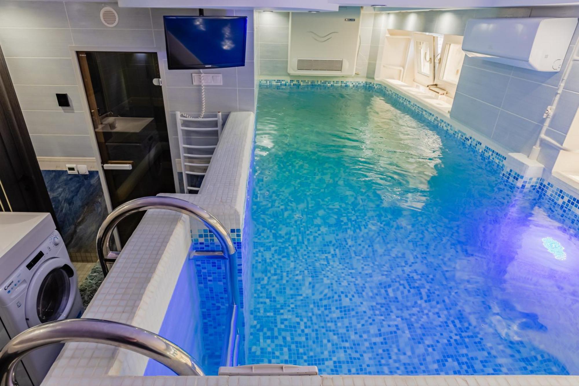 Luxury Apartment With Pool And Hammam Киев Екстериор снимка