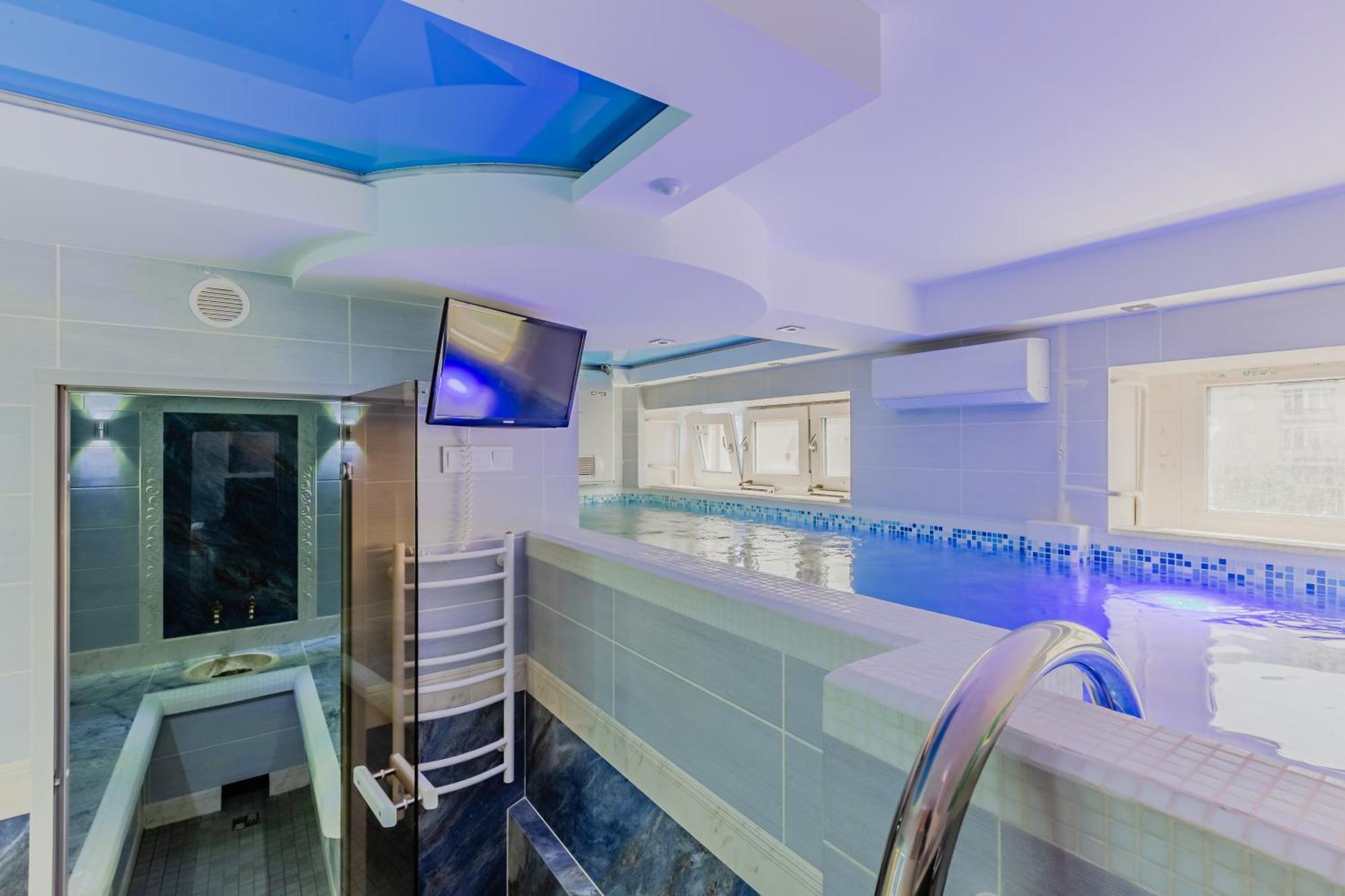 Luxury Apartment With Pool And Hammam Киев Екстериор снимка